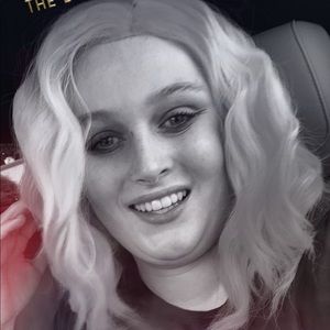 Meet your Posher, Ina